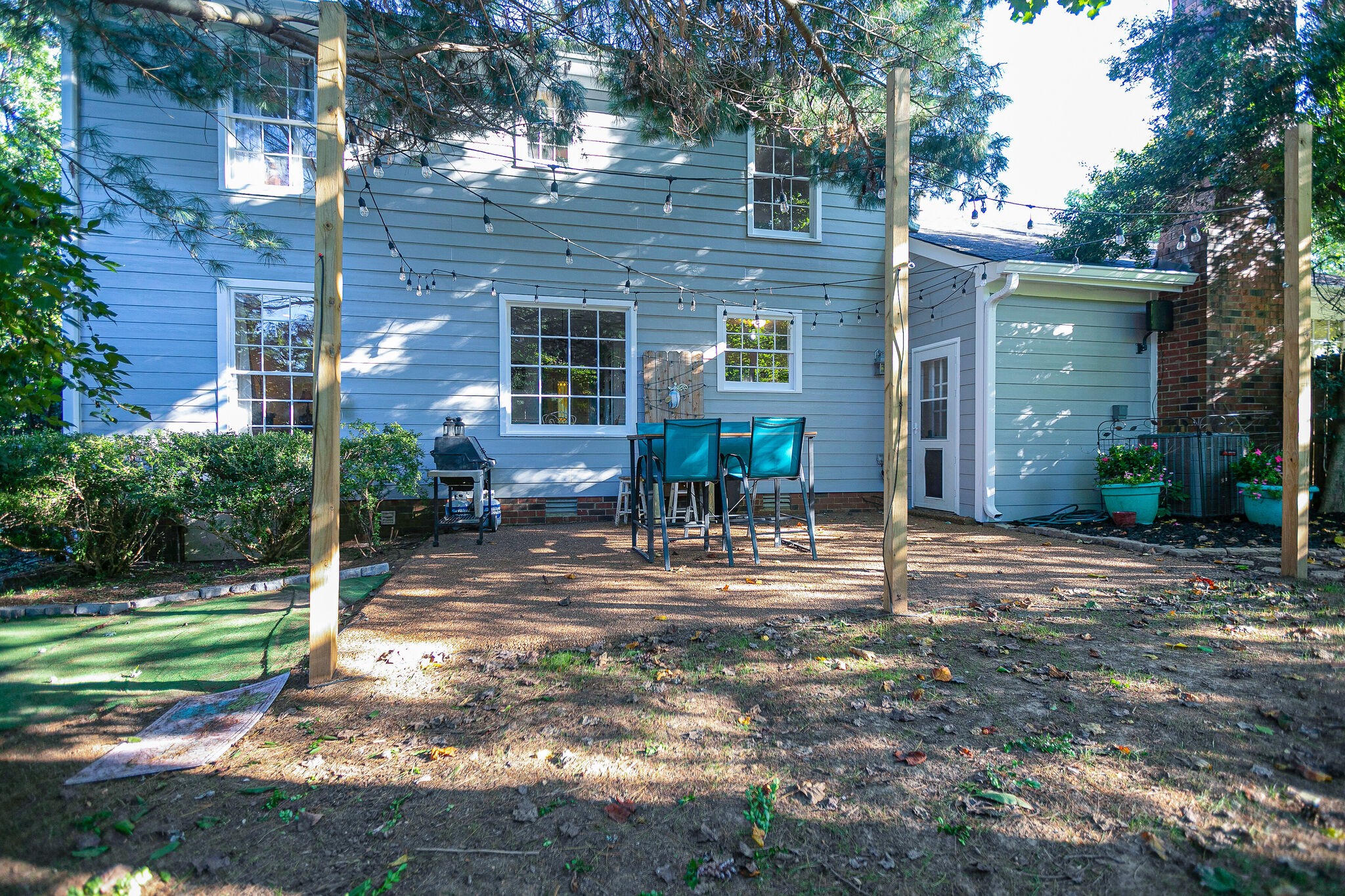 212 Gloucester Street Franklin, TN 37064 - Photo 20 of 23 a front view of a house with a yard