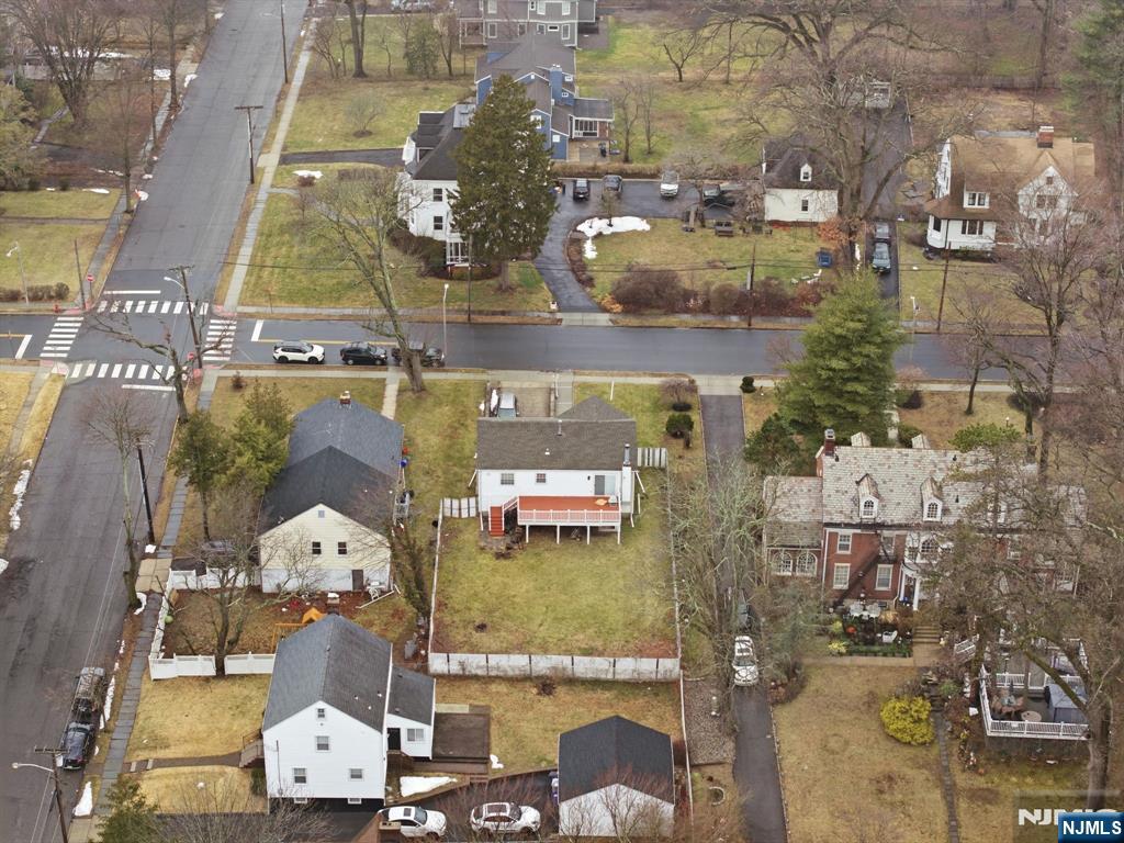 674 Berkeley Avenue Orange, NJ 07050 - Photo 15 of 30