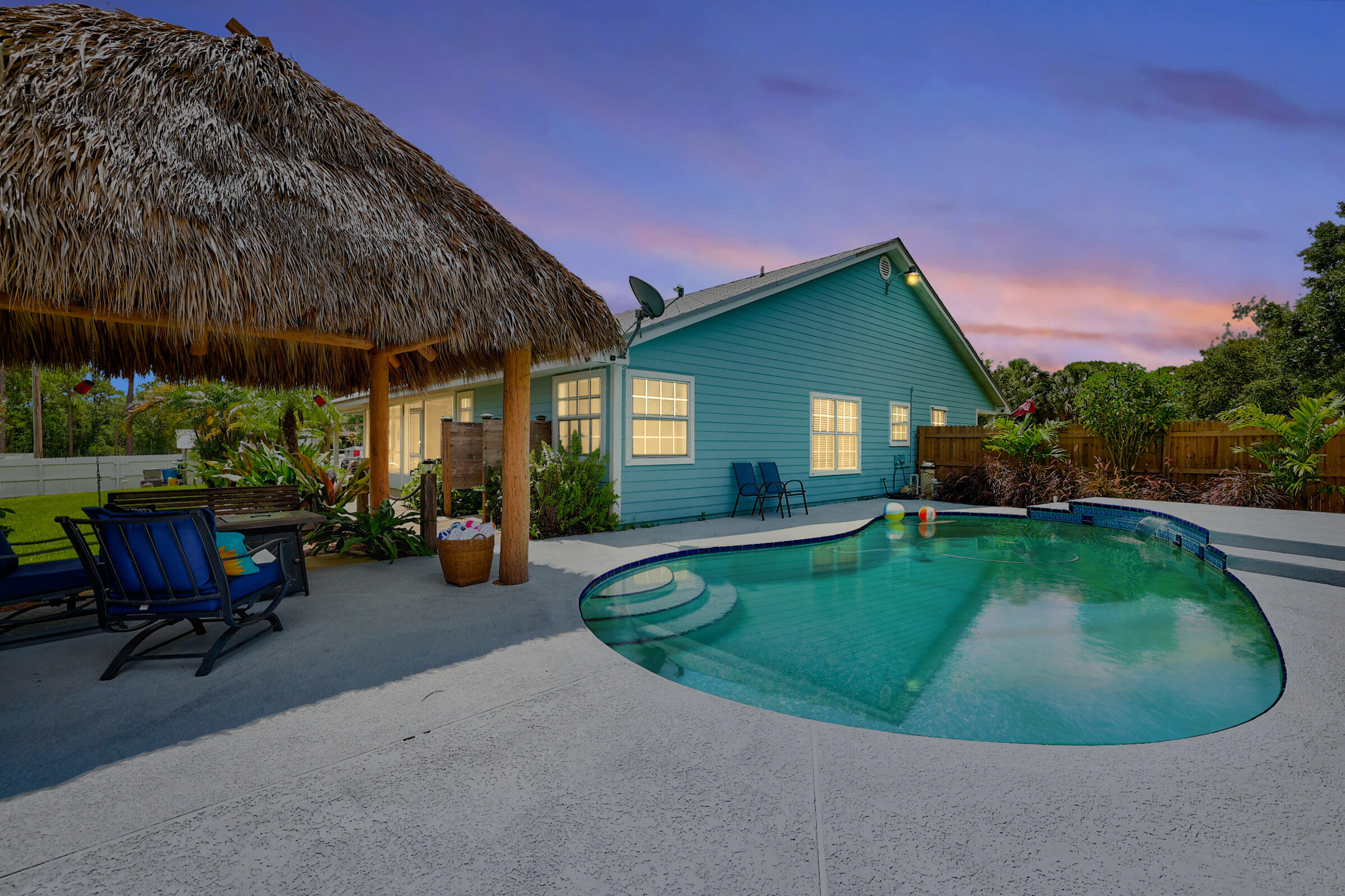 8680 Moco Lane Fort Pierce, FL 34945 - Photo 3 of 57 twightlight pool