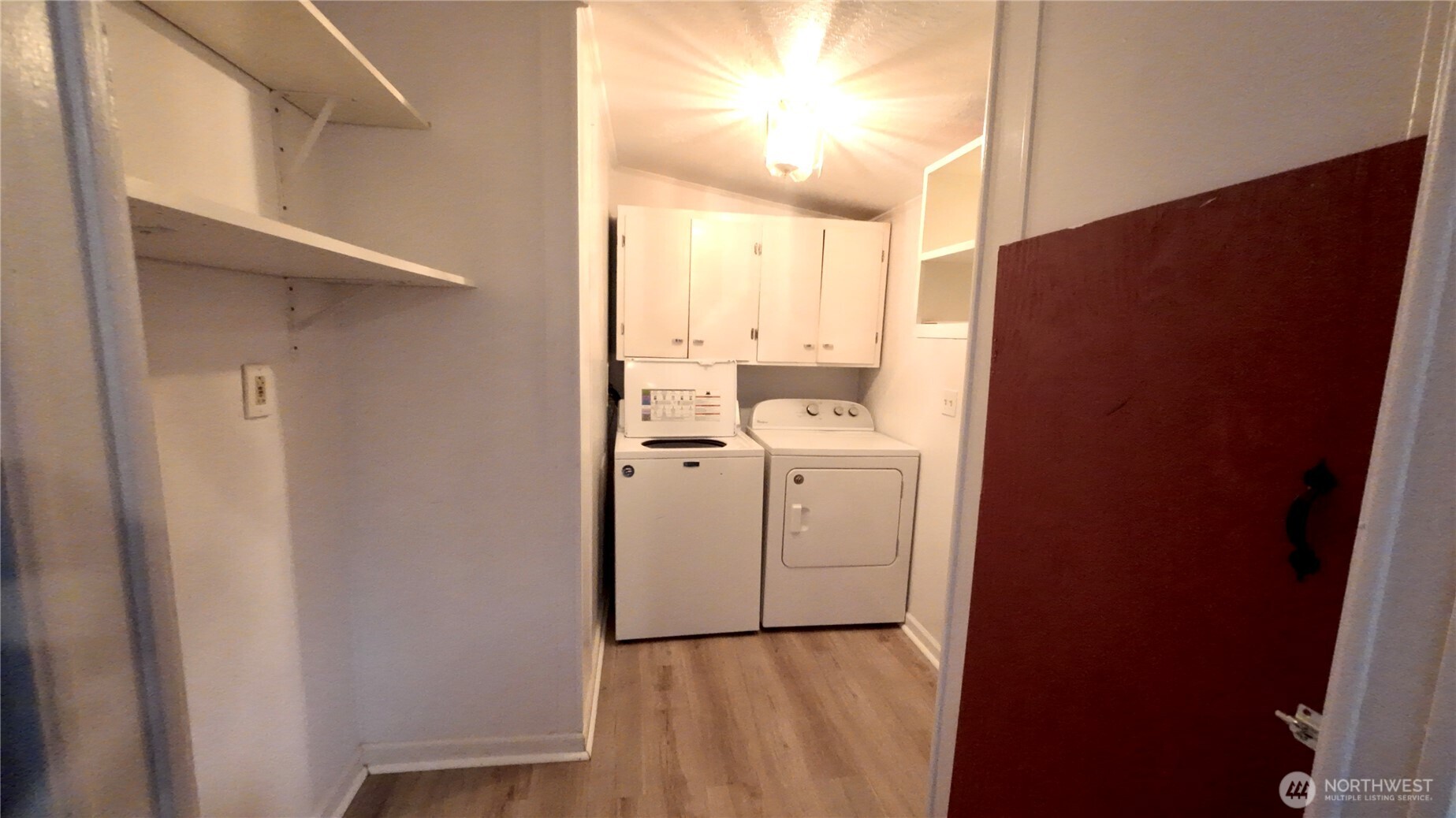 4672 Birch Bay Lynden Road, Unit 82 Blaine, WA 98230 - Photo 18 of 22 a utility room with dryer and washer