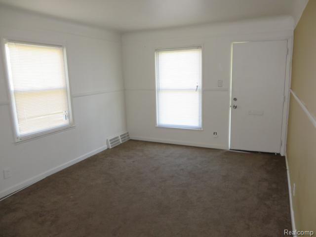 20122 Moross Road Detroit, MI 48224 - Photo 6 of 13