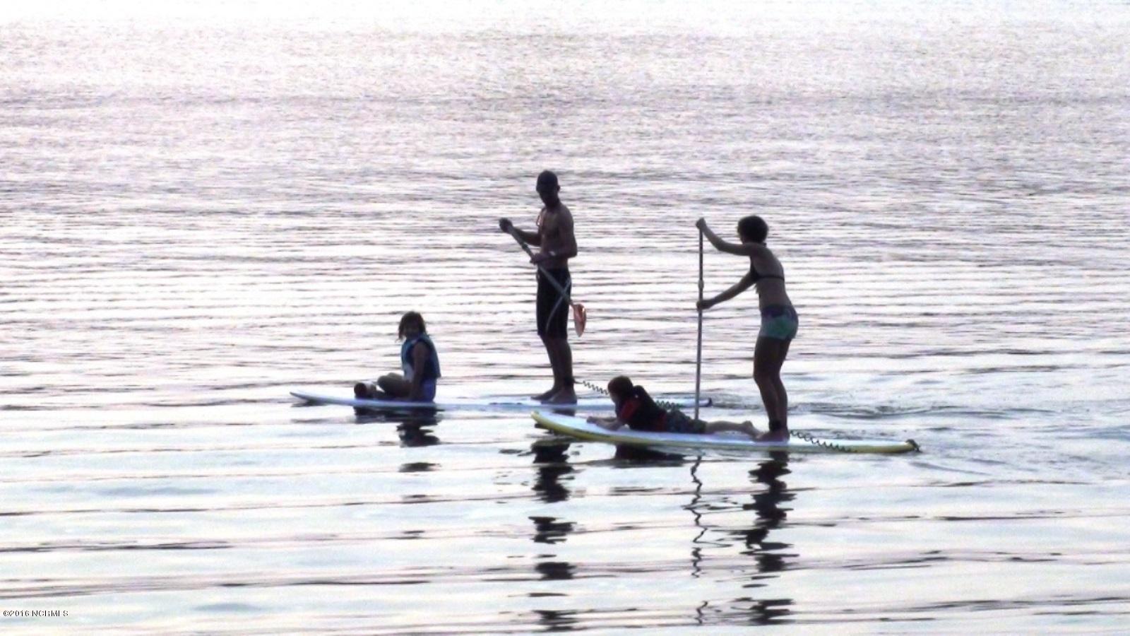 Lot 8 Creek Pointe Road New Bern, NC 28560 - Photo 13 of 13 Paddle-Boarders