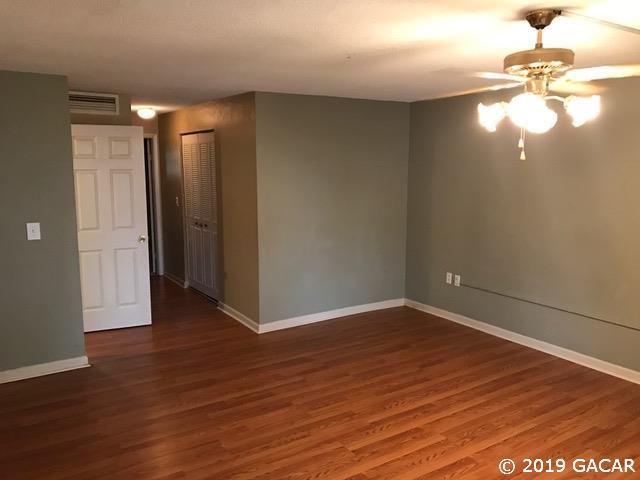 705 Southwest 75th Street, Unit 103 Gainesville, FL 32607 - Photo 4 of 17