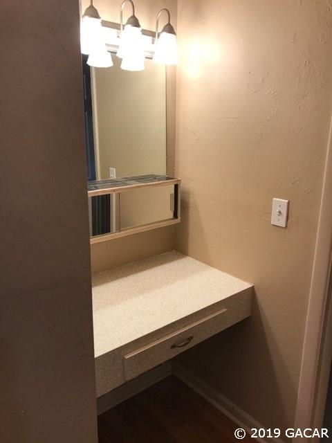 705 Southwest 75th Street, Unit 103 Gainesville, FL 32607 - Photo 10 of 17