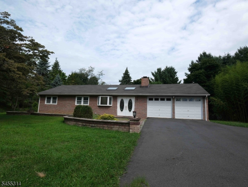 161 Mt Horeb Road Warren, NJ 07059 - Photo 2 of 29 Gallery Image 2