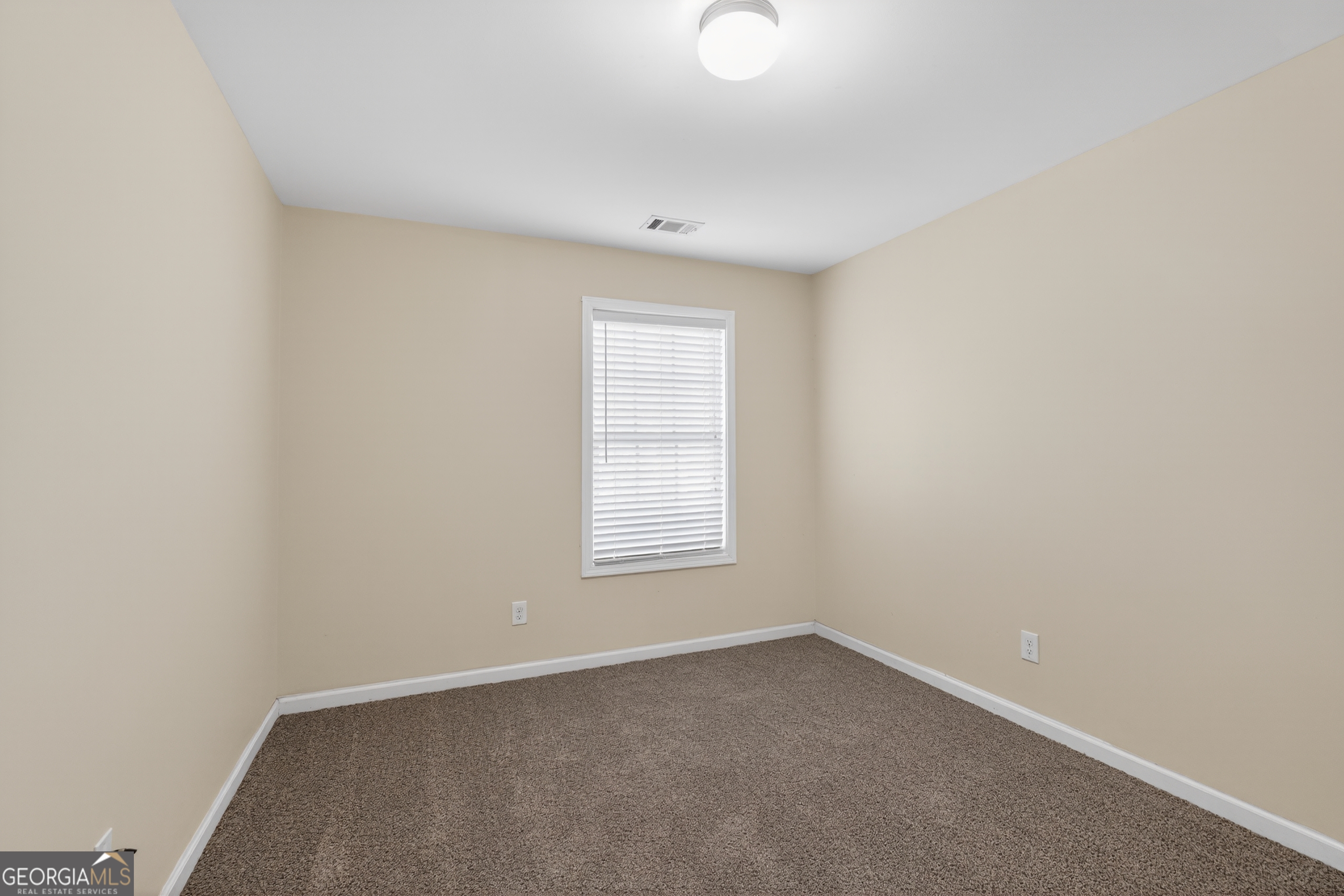 6361 Shadow Square Lithonia, GA 30058 - Photo 16 of 34