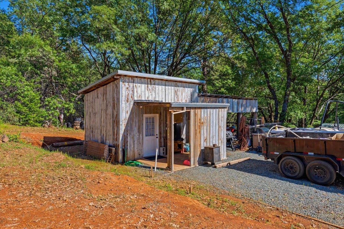 10784 Cole Way Grass Valley, CA 95945 - Photo 41 of 57 a view of a car garage