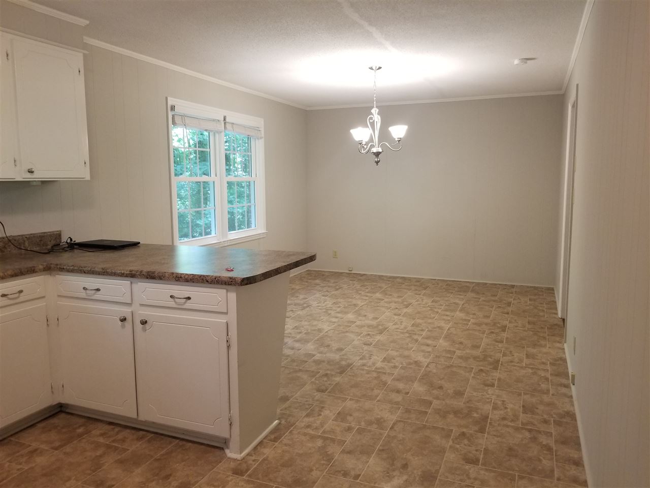 829 Winterhawk Circle Inman, SC 29349 - Photo 3 of 15