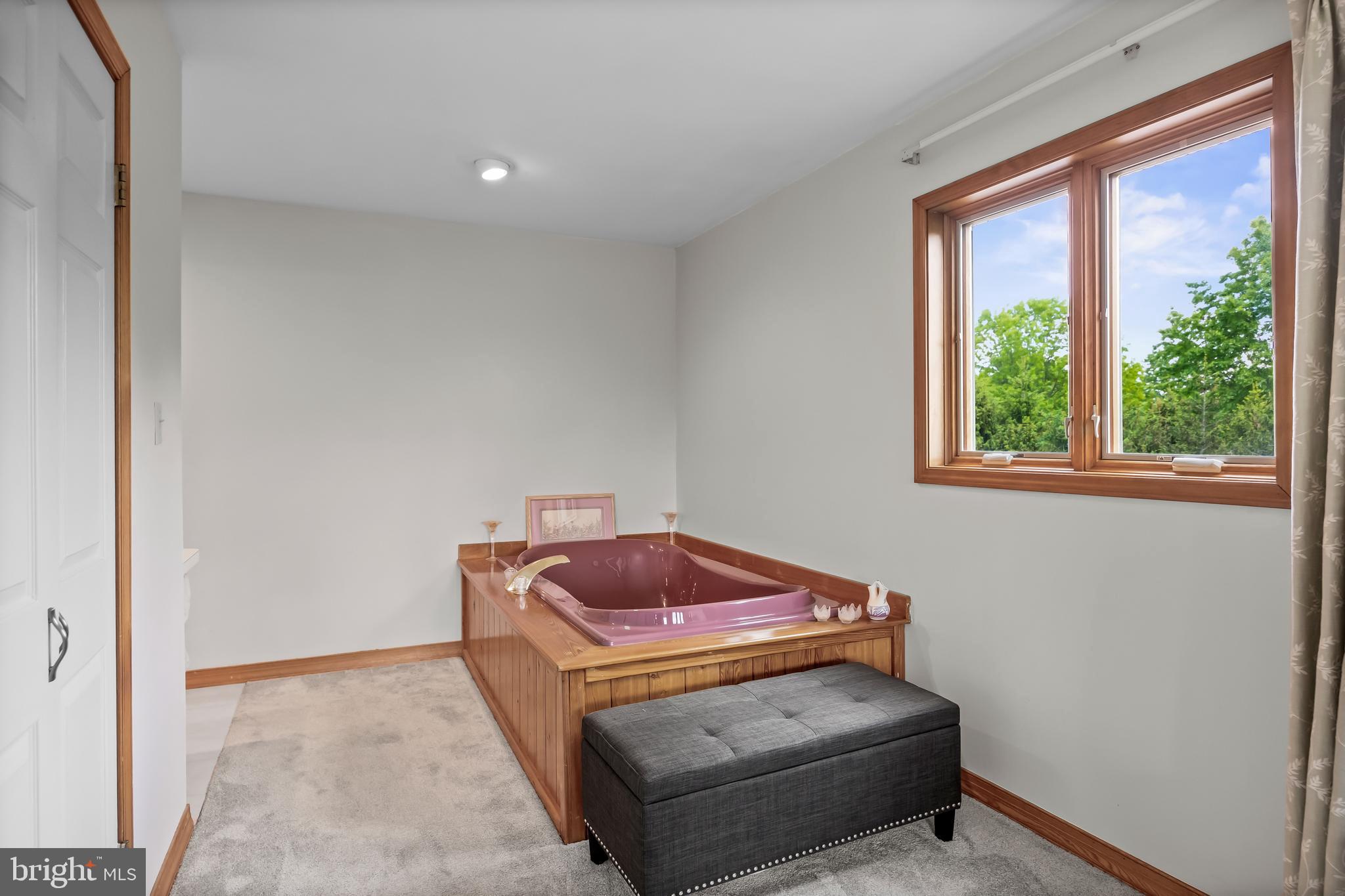 10 Marriott Drive Lumberton, NJ 08048 - Photo 34 of 60 a living room with a couch and a window