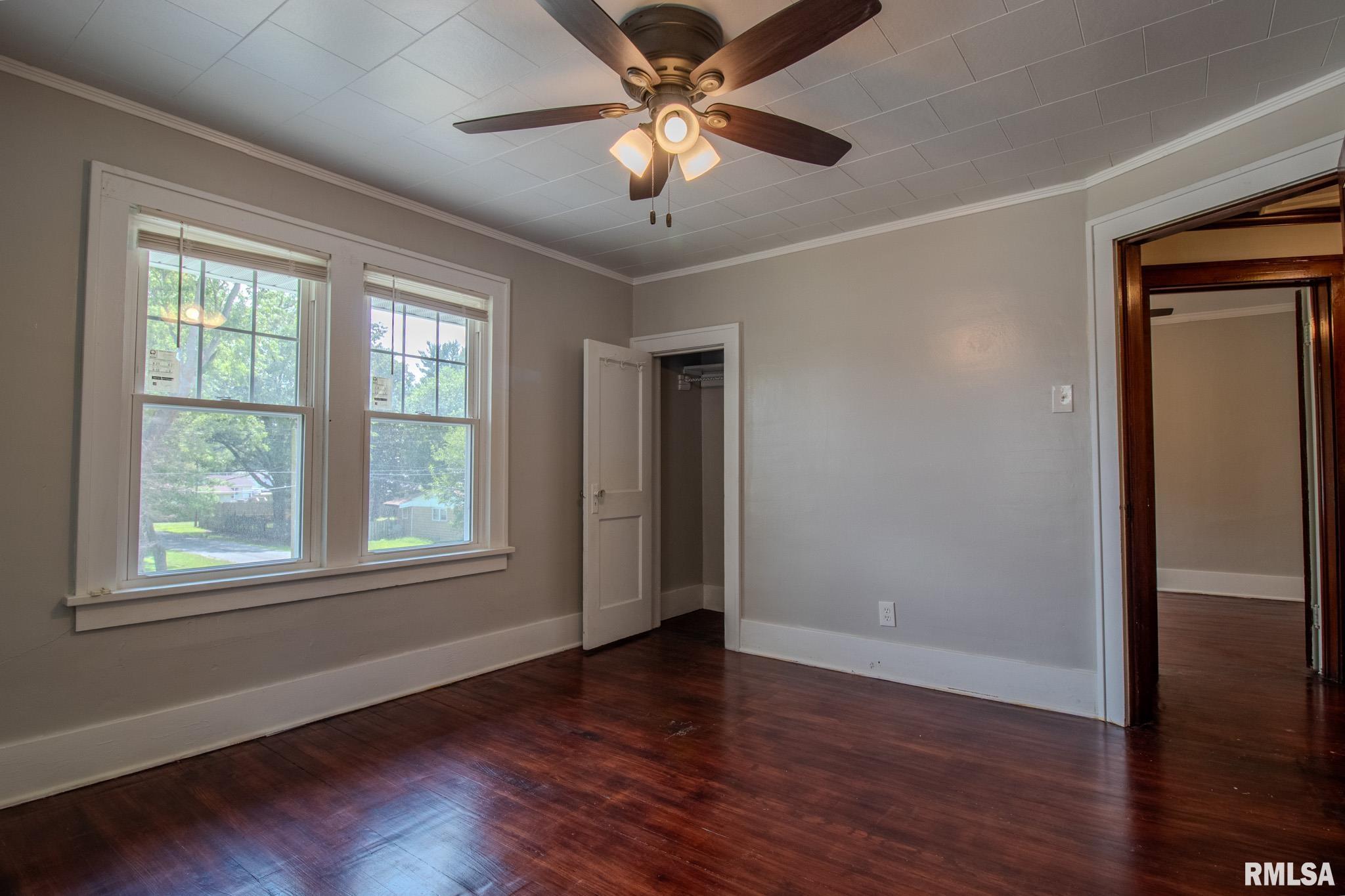 411 West Reed Street Benton, IL 62812 - Photo 32 of 46