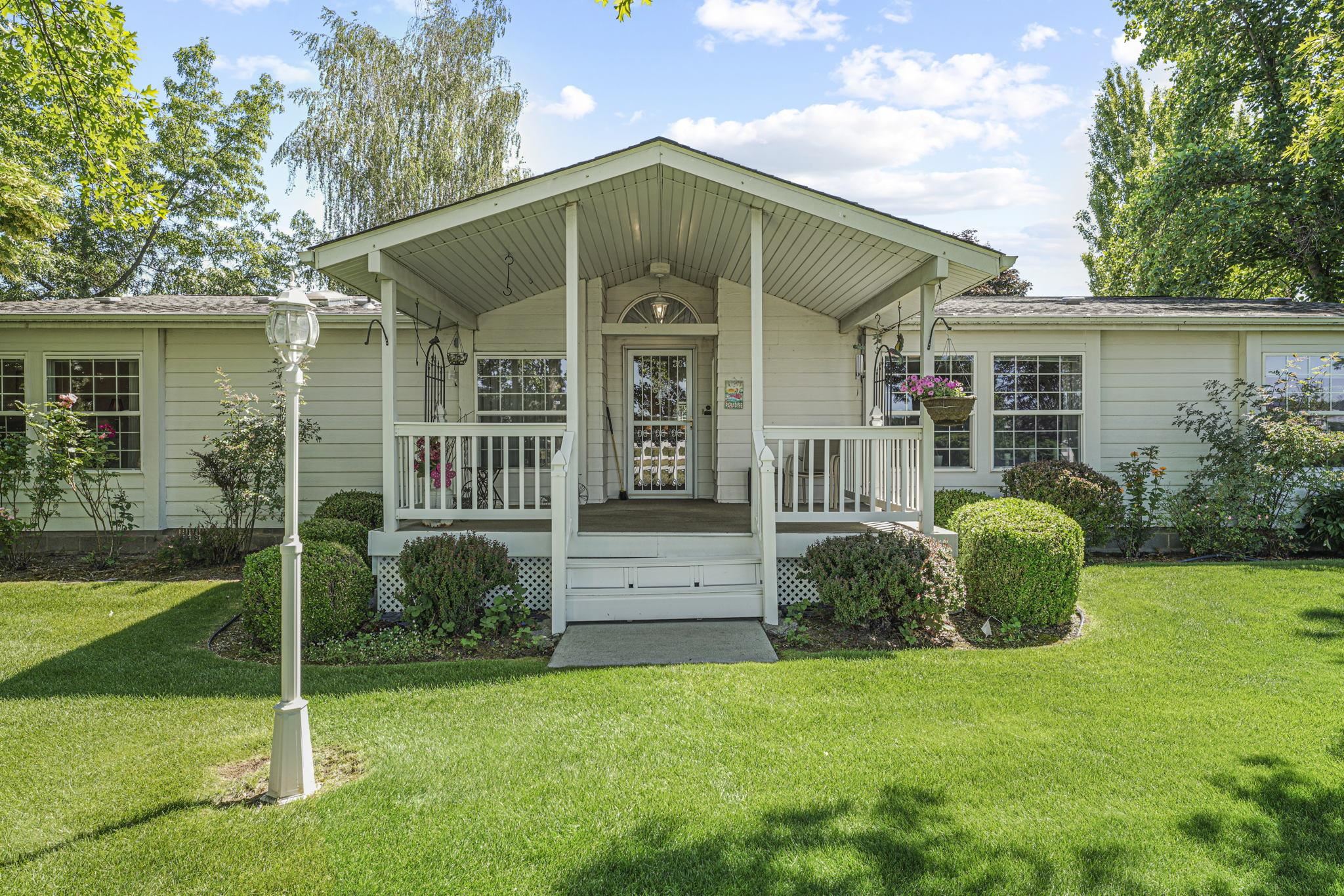 20510 North Austin Road Colbert, WA 99005 - Photo 2 of 50