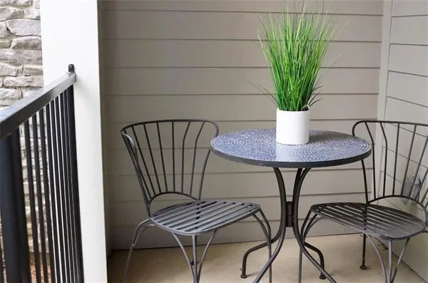 $1,675 | 30 Laurel Canyon Village Circle, Unit 4304, Canton, GA 30114