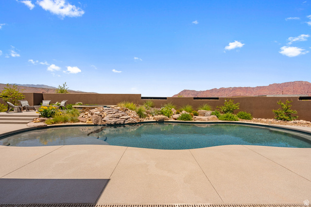 582 South Juniper Way Ivins, UT 84738 - Photo 74 of 104