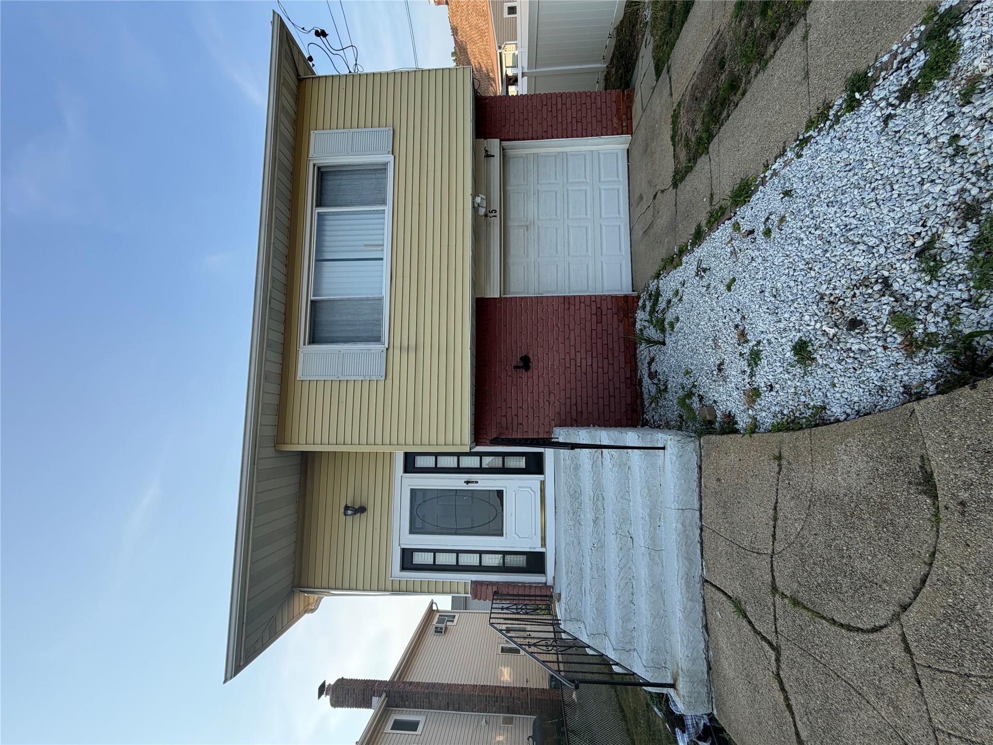 15 Major Road, Unit UPPR Massapequa, NY 11758 - Photo 1 of 12