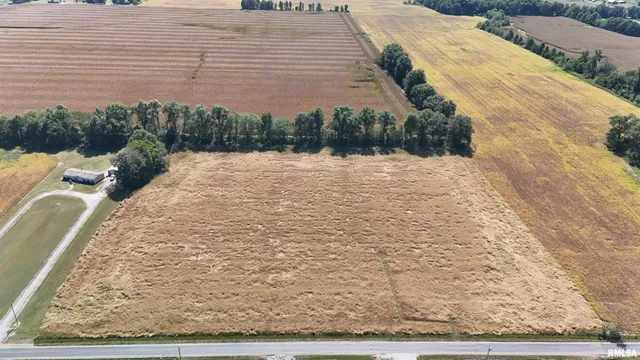 $47,000 | 1682 E Coon Creek Lane, Flora, IL 62839