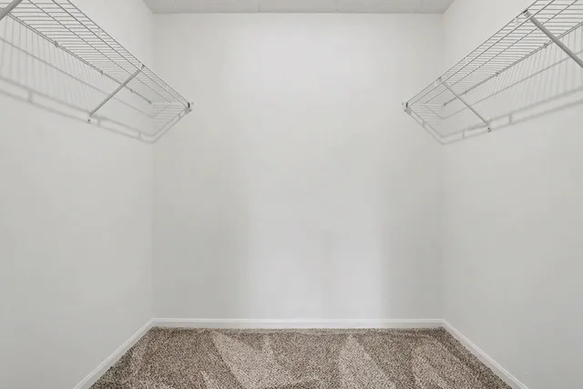 $154,900 | 228 East Bailey Road, Unit F, Naperville, IL 60565