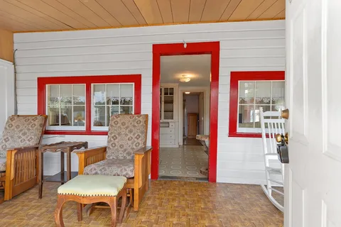 $329,000 | 32 Ells Road, Hampstead, NH 03841