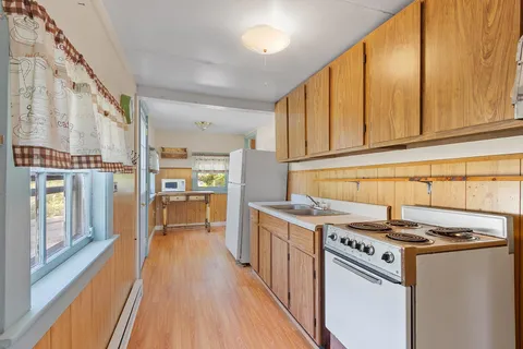 $329,000 | 32 Ells Road, Hampstead, NH 03841