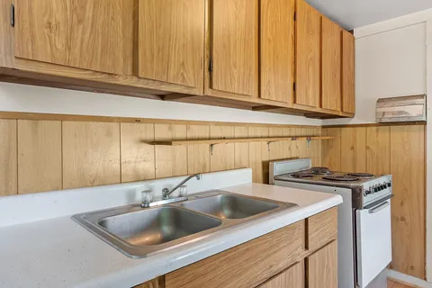 $329,000 | 32 Ells Road, Hampstead, NH 03841