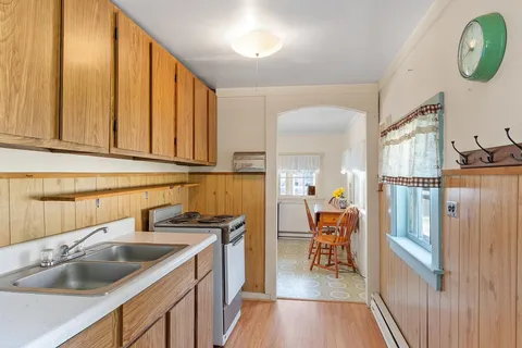 $329,000 | 32 Ells Road, Hampstead, NH 03841