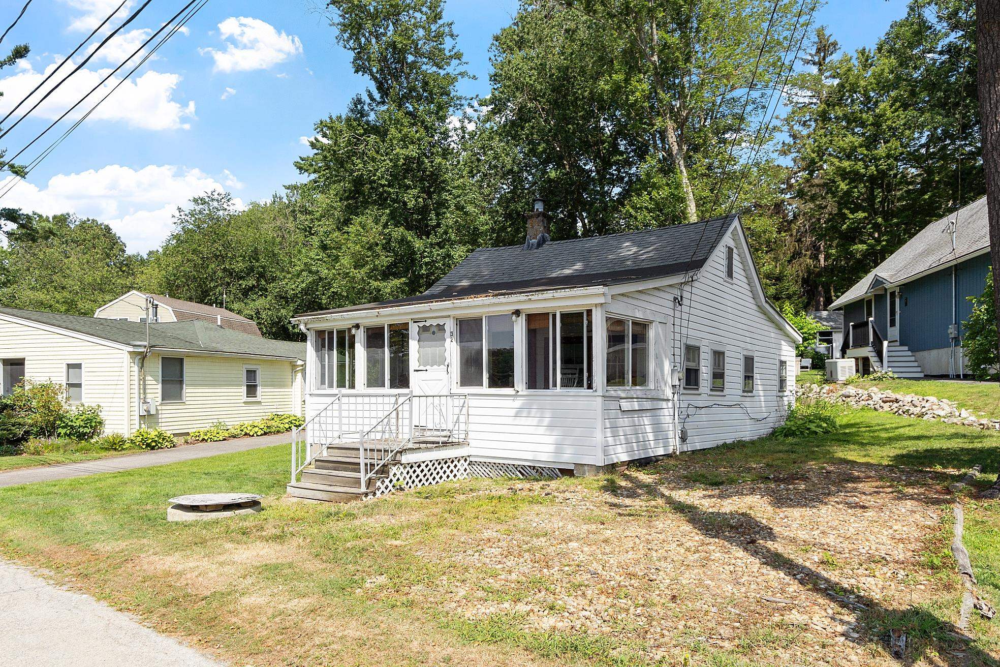 32 Ells Road Hampstead, NH 03841 - Photo 3 of 28