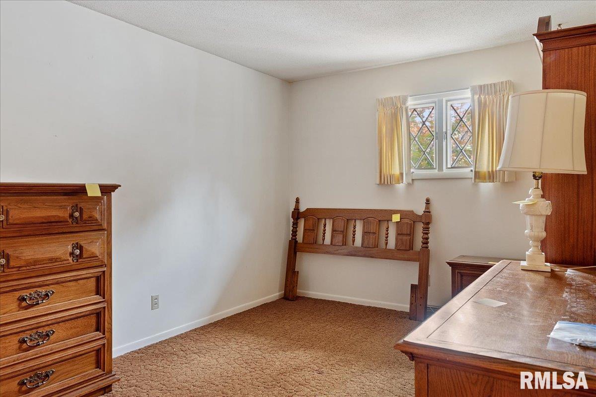 2429 Cahokia Drive Springfield, IL 62702 - Photo 26 of 38