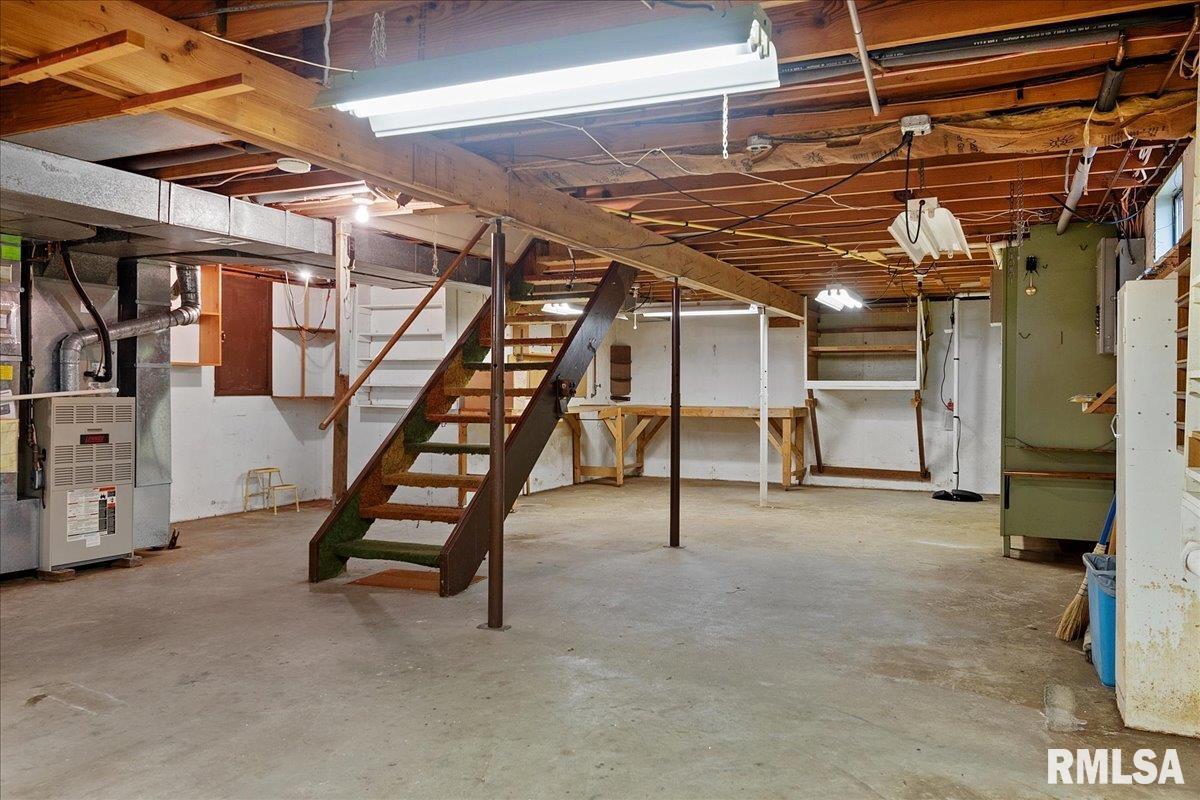 2429 Cahokia Drive Springfield, IL 62702 - Photo 32 of 38