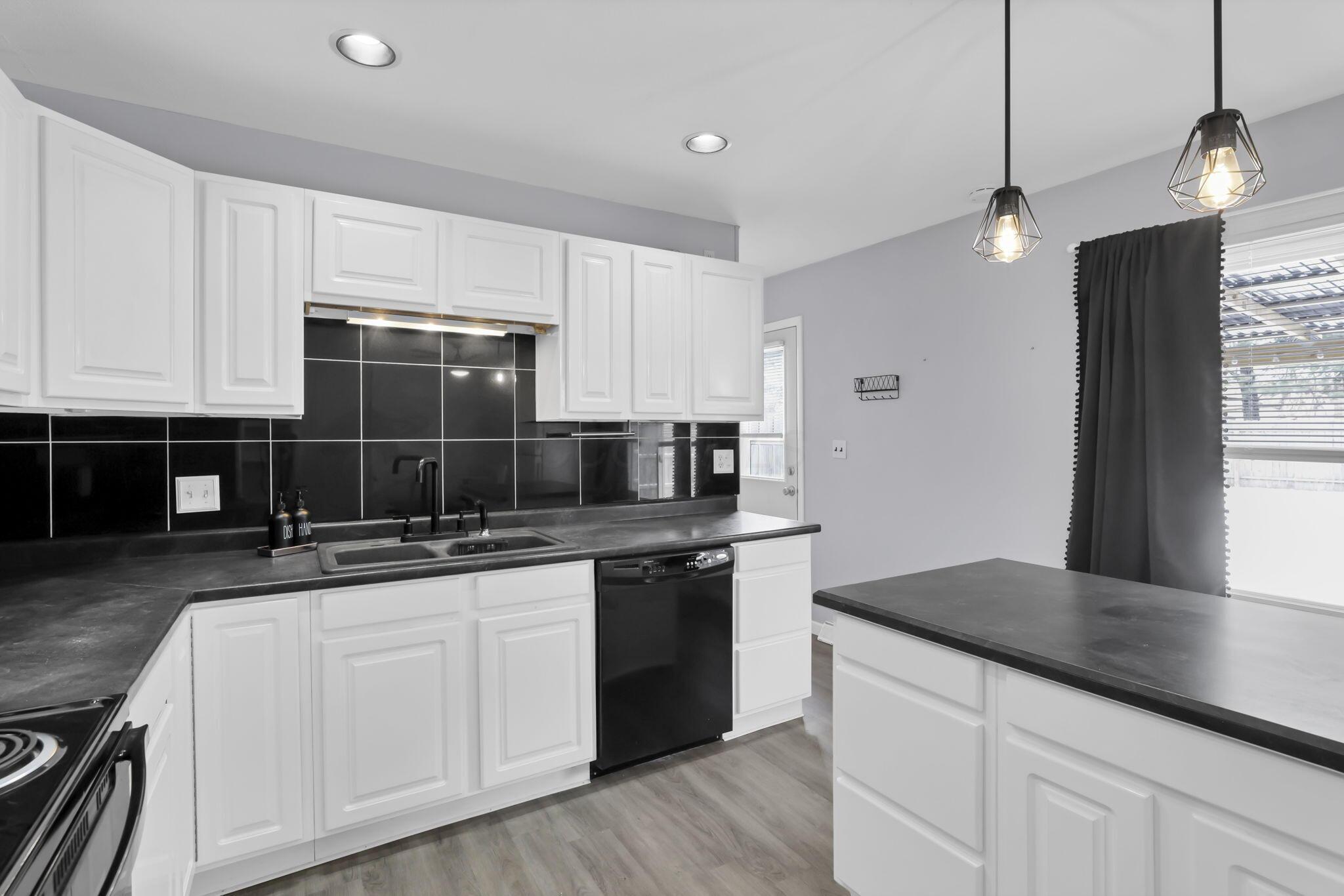 231 Fieldpoint Road Heath, OH 43056 - Photo 11 of 39 12-web-or-mls-IMG_7460