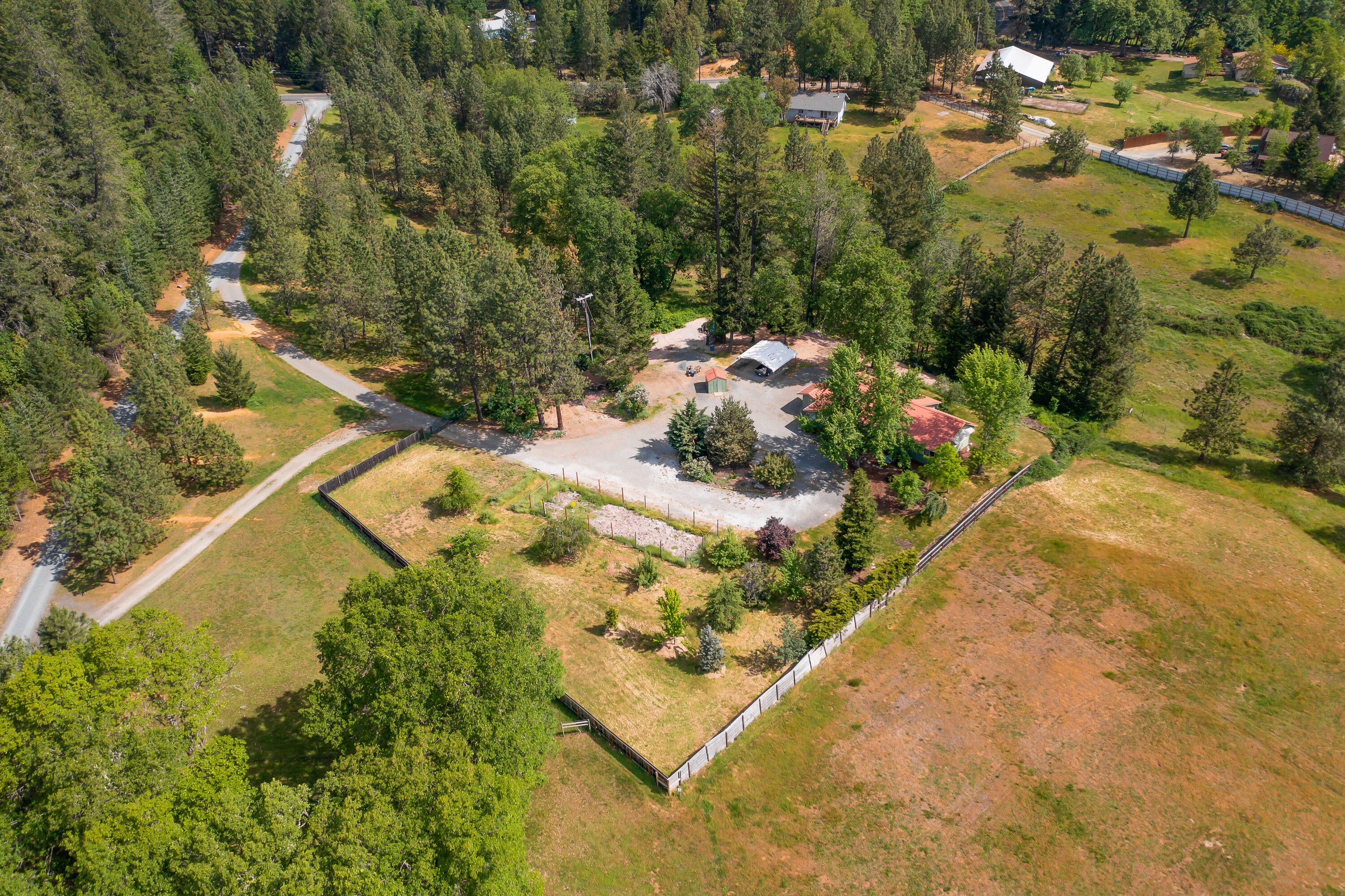 461 Draper Valley Road Selma, OR 97538 - Photo 19 of 45 Drone-2
