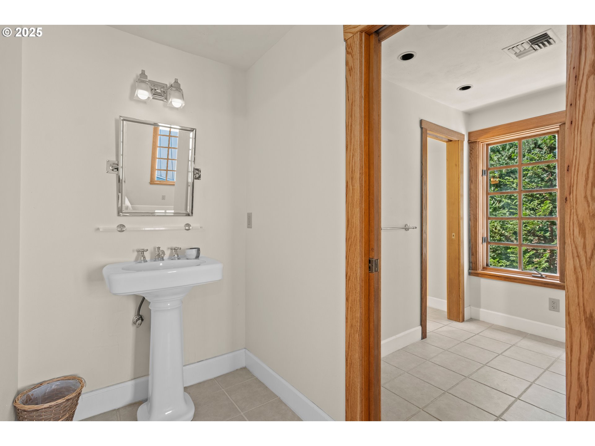 15397 South Redland Road Oregon City, OR 97045 - Photo 38 of 46 Gallery Image 38