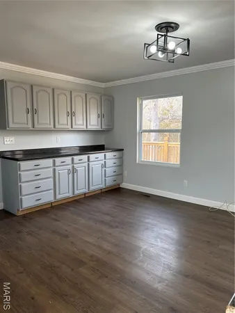 $249,900 | 1675 Peacock Road, St. Clair, MO 63077