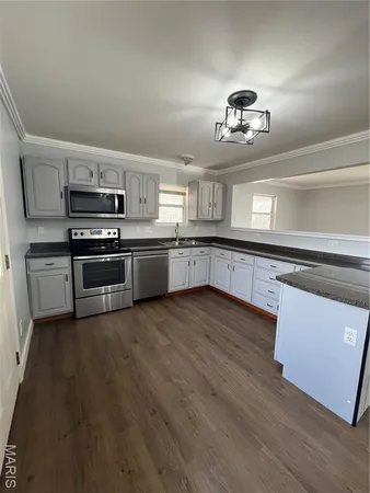 $249,900 | 1675 Peacock Road, St. Clair, MO 63077