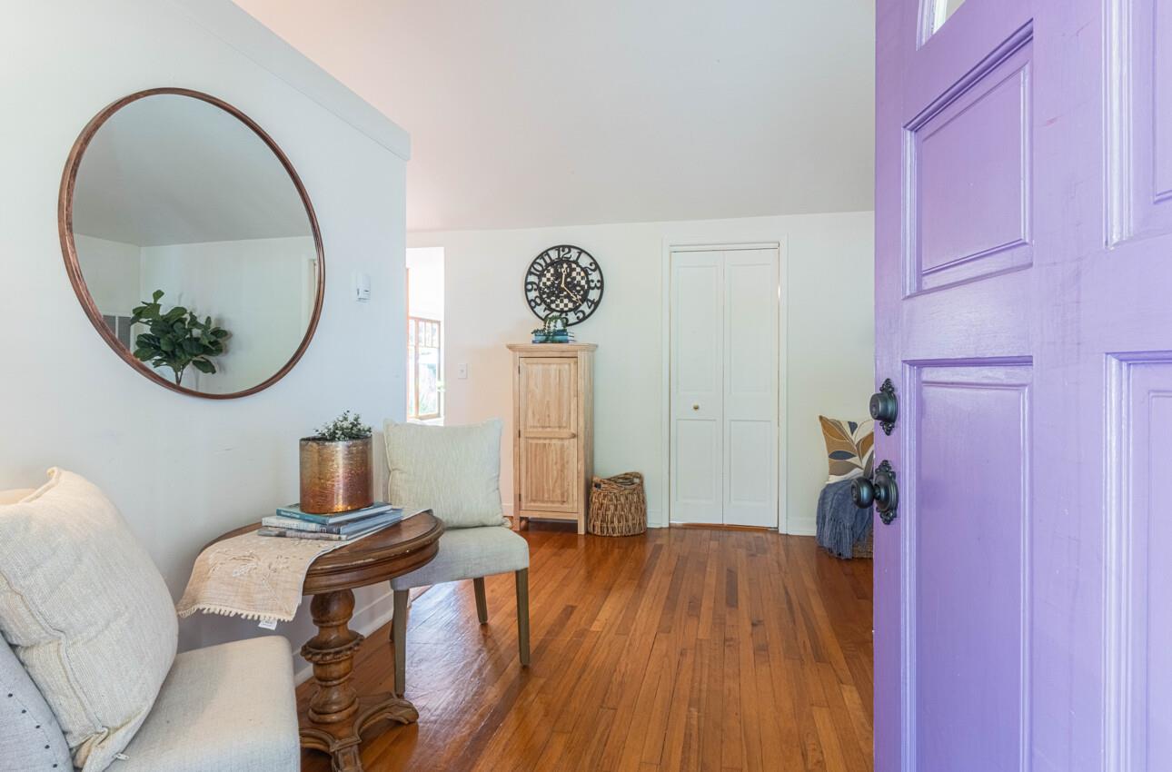 516 8th Street Pacific Grove, CA 93950 - Photo 3 of 34