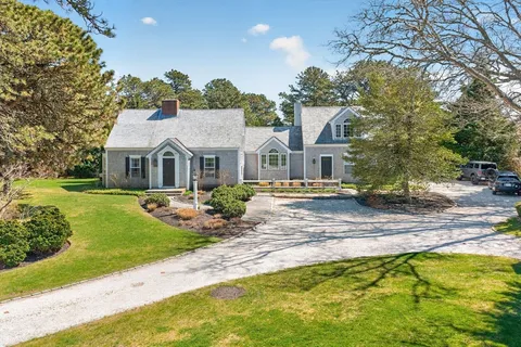 $2,800,000 | 266 Seapine Road, Chatham, MA 02650