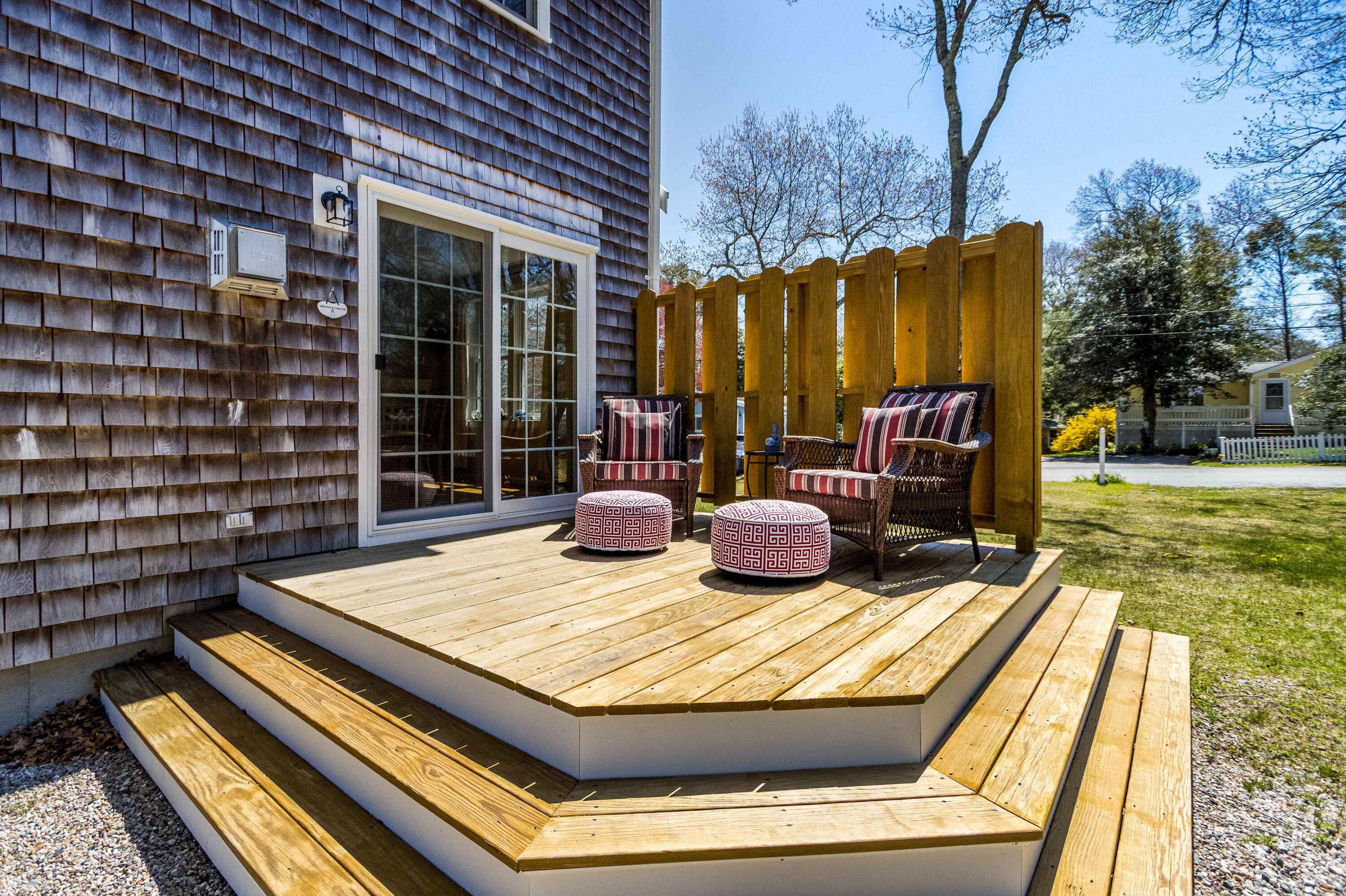 5 Raspberry Lane Marstons Mills, MA 02648 - Photo 21 of 29 a view of sitting area with furniture