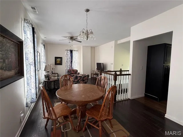 $159,900 | 525 Walnut Street, Hannibal, MO 63401