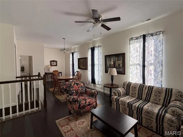 $159,900 | 525 Walnut Street, Hannibal, MO 63401