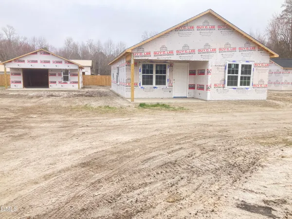 $299,500 | 752 Nc 55 Highway West, New Bern, NC 28562