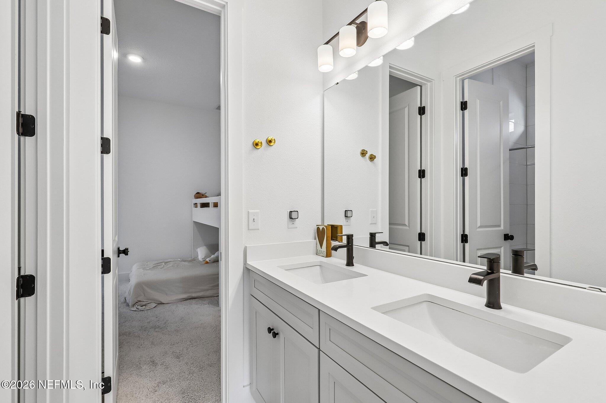 162 Navigators Road St. Johns, FL 32259 - Photo 38 of 64 Bathroom 3
