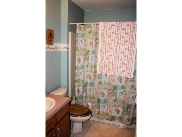 89 Academy Road Whitingham, VT 05342 - Photo 14 of 24