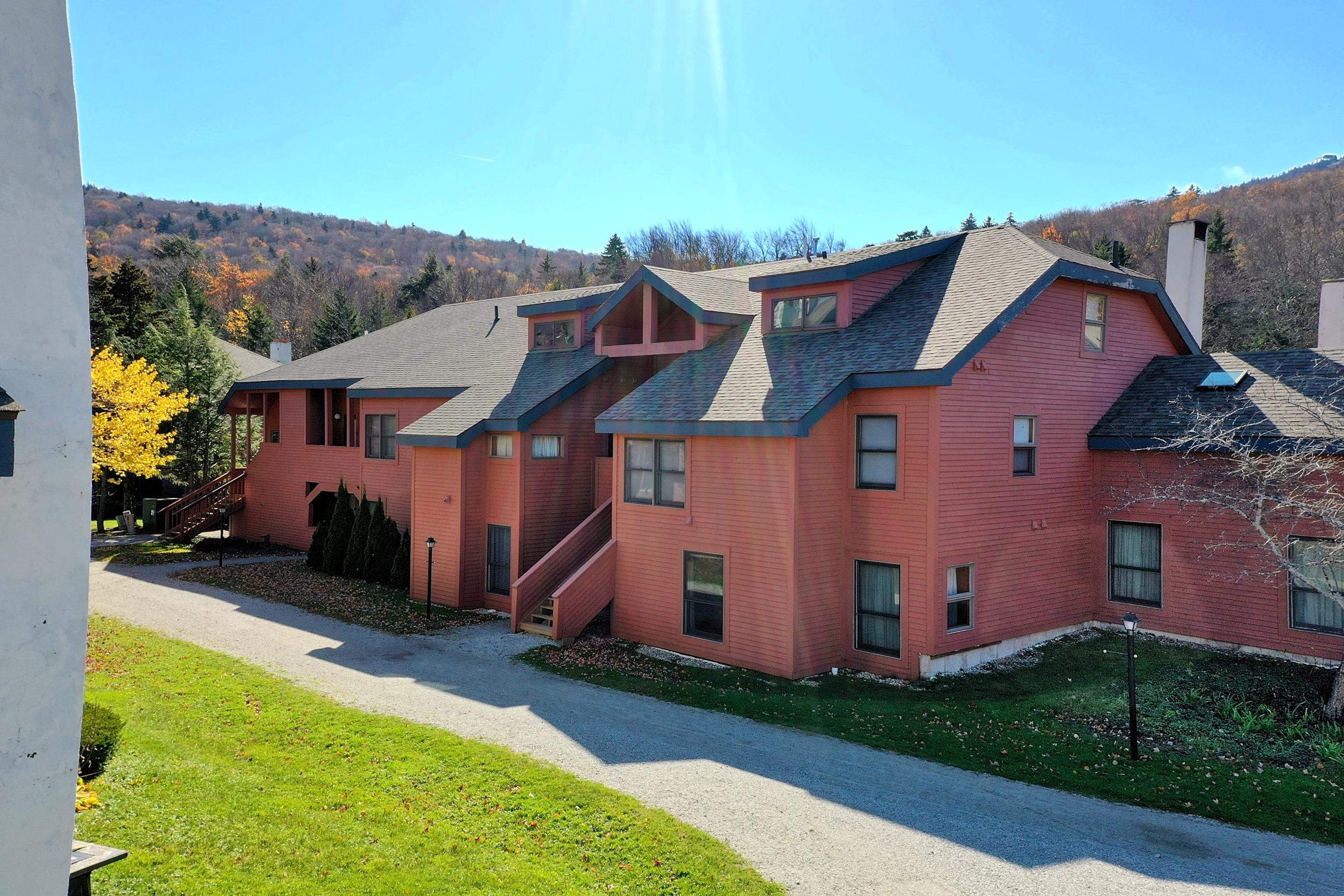 534 East Mountain Road, Unit 6 Killington, VT 05751 - Photo 30 of 36 Gallery Image 30