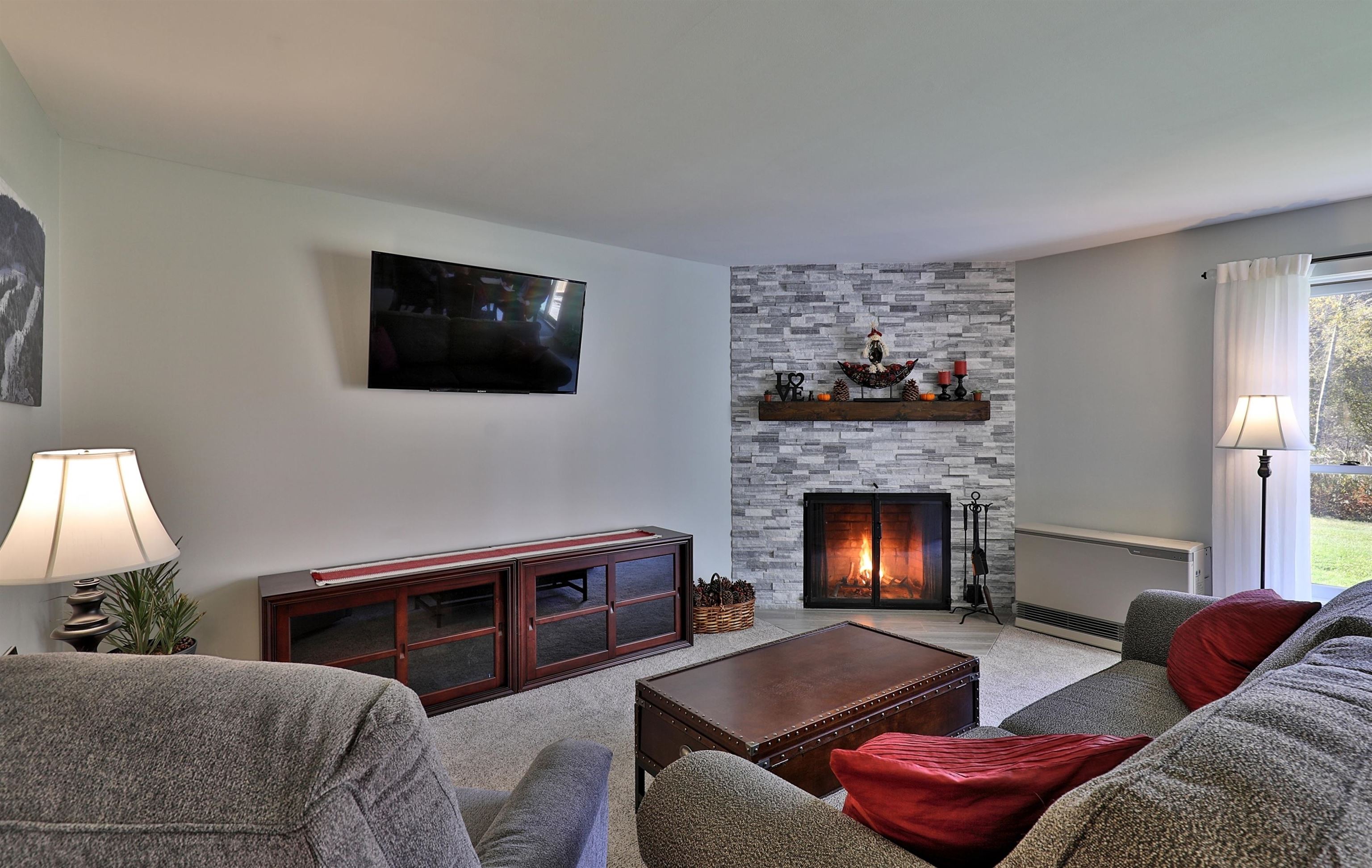 534 East Mountain Road, Unit 6 Killington, VT 05751 - Photo 5 of 36 Gallery Image 5