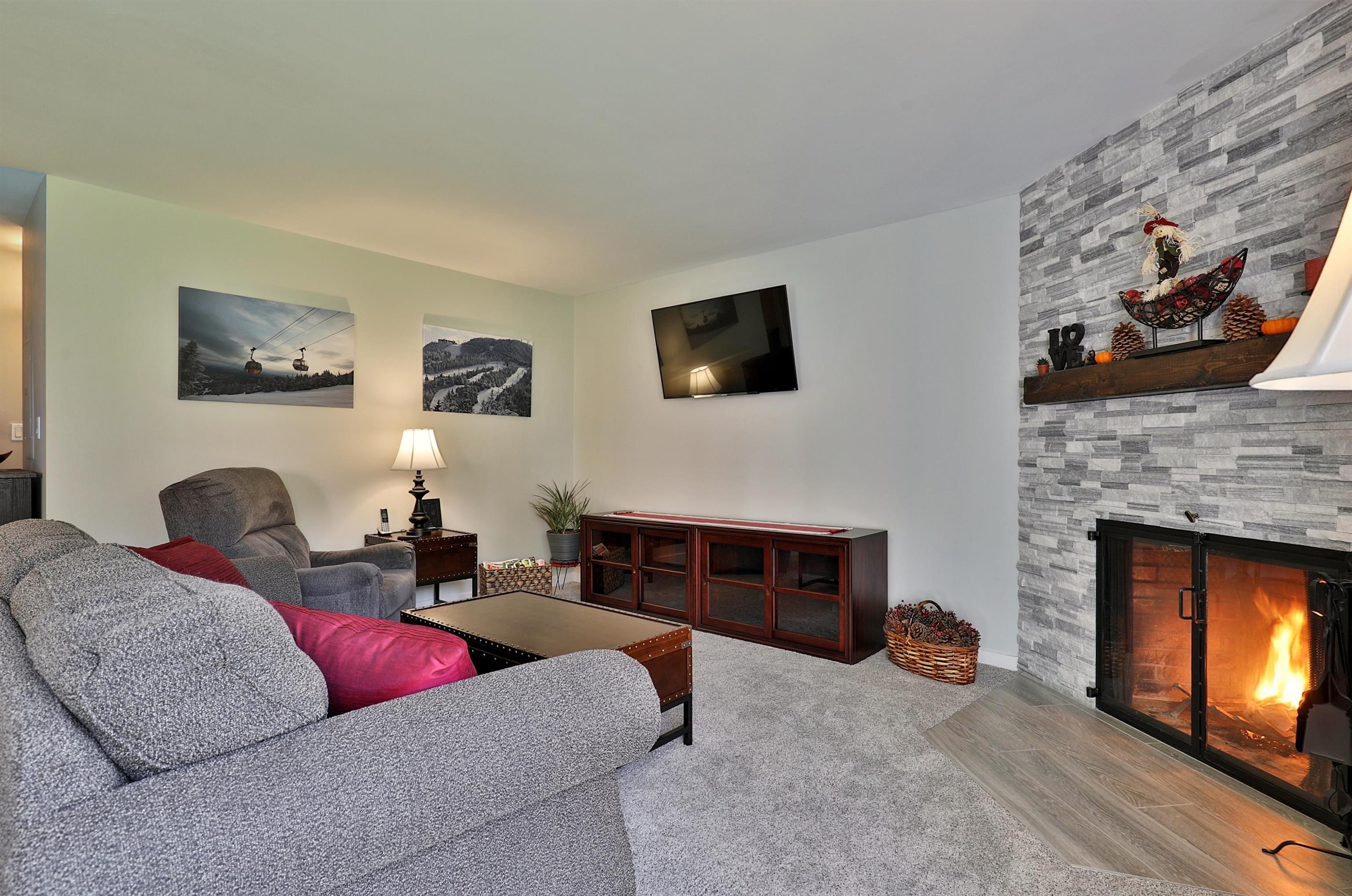 534 East Mountain Road, Unit 6 Killington, VT 05751 - Photo 8 of 36 Gallery Image 8