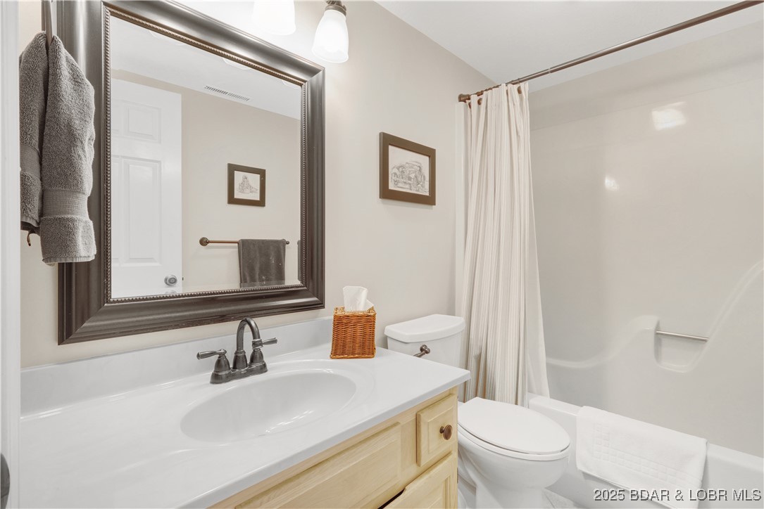 611 Lazy Days Road, Unit D12 Osage Beach, MO 65065 - Photo 19 of 28