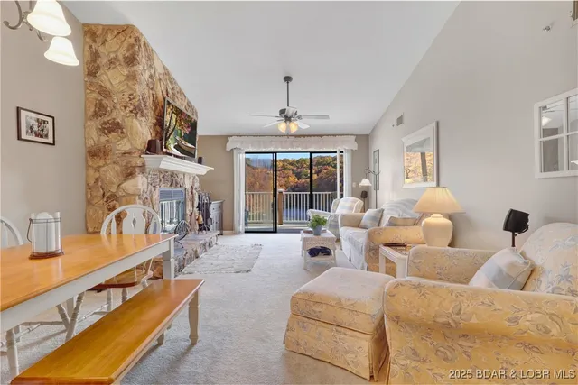 $293,500 | 611 Lazy Days Road, Unit D12, Osage Beach, MO 65065