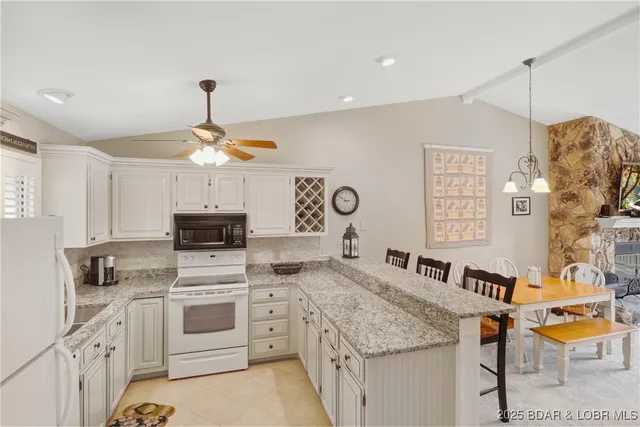 $293,500 | 611 Lazy Days Road, Unit D12, Osage Beach, MO 65065