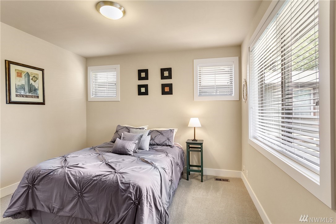 1120 North 42nd Place Renton, WA 98056 - Photo 15 of 25