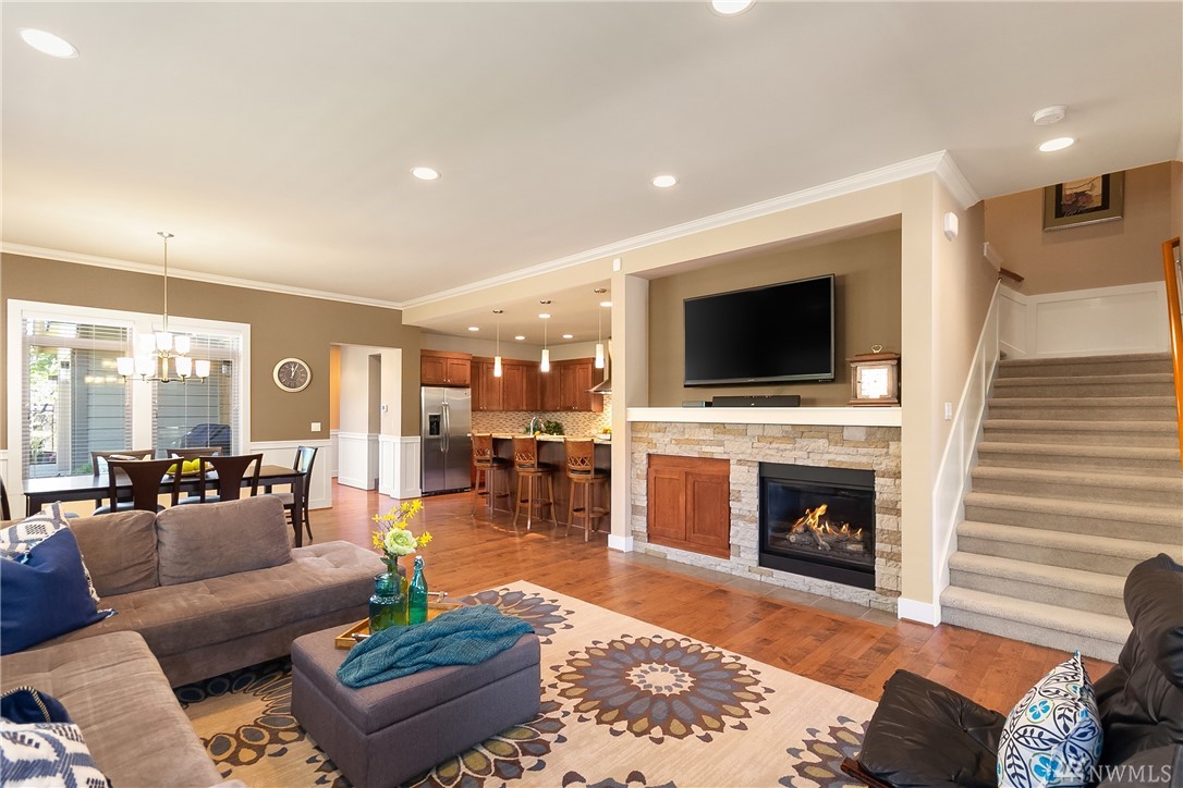 1120 North 42nd Place Renton, WA 98056 - Photo 6 of 25