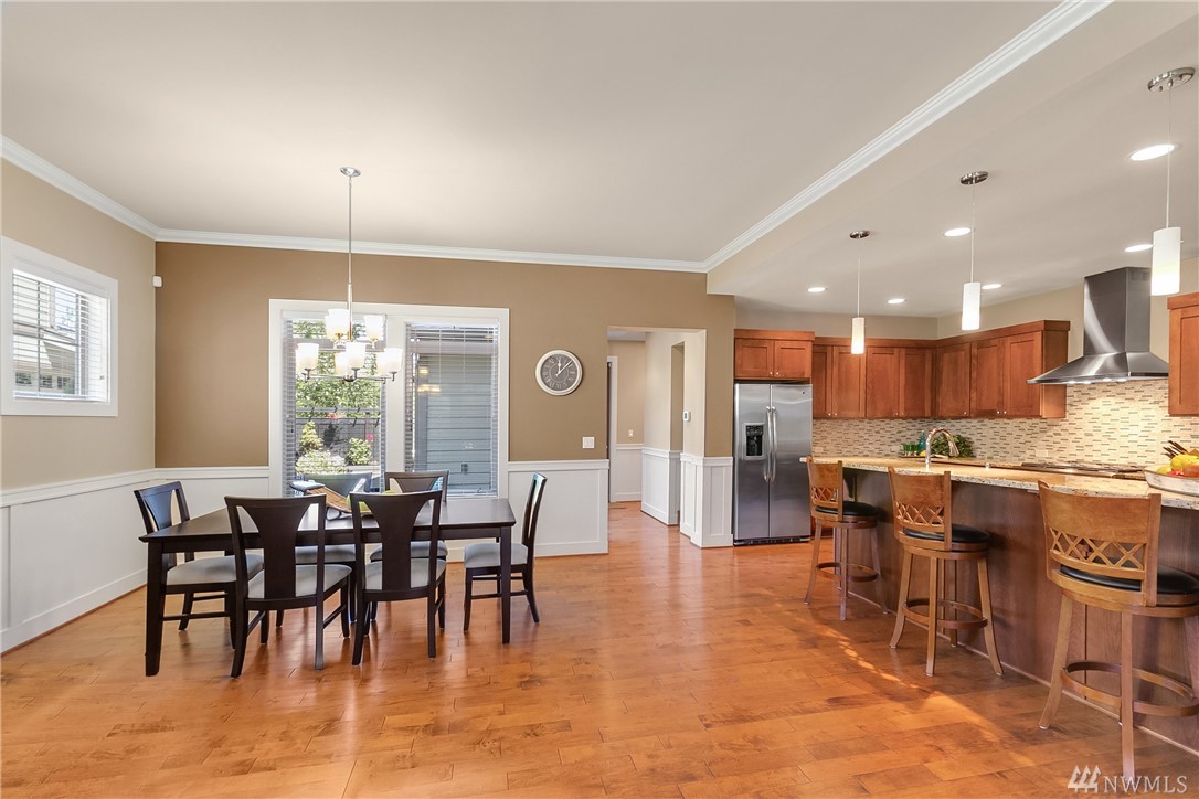 1120 North 42nd Place Renton, WA 98056 - Photo 10 of 25