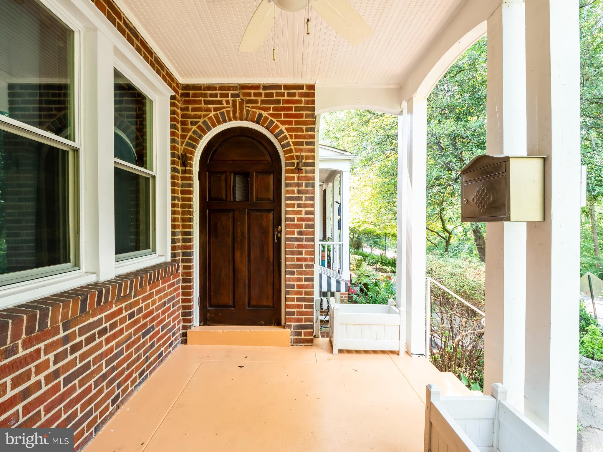 3151 Adams Mill Road Northwest Washington, DC 20010 - Photo 3 of 58 Front porch